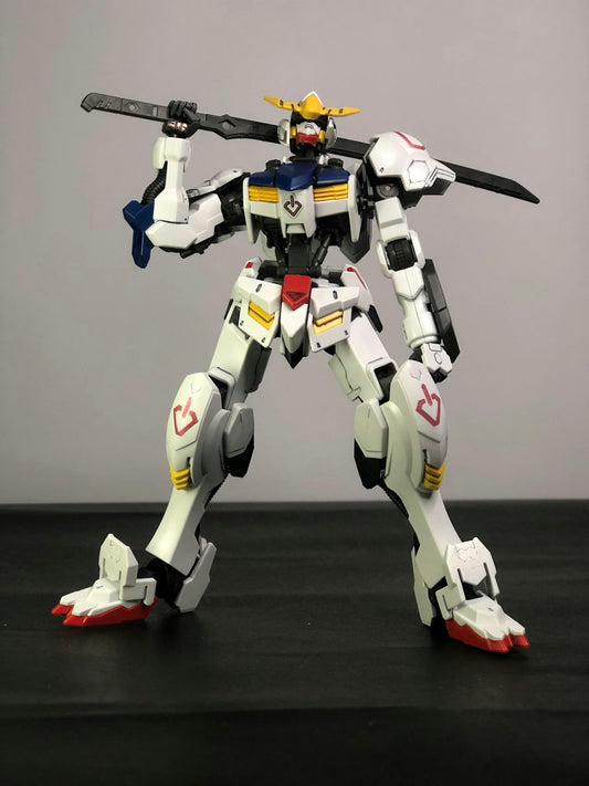 Utforska Designaspekterna hos Mobile Suit Gundam-robotar