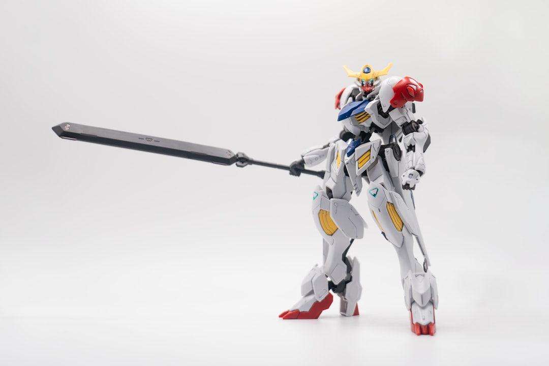 Utforska Mobile Suit Gundam-kollektionen hos Robotto.se