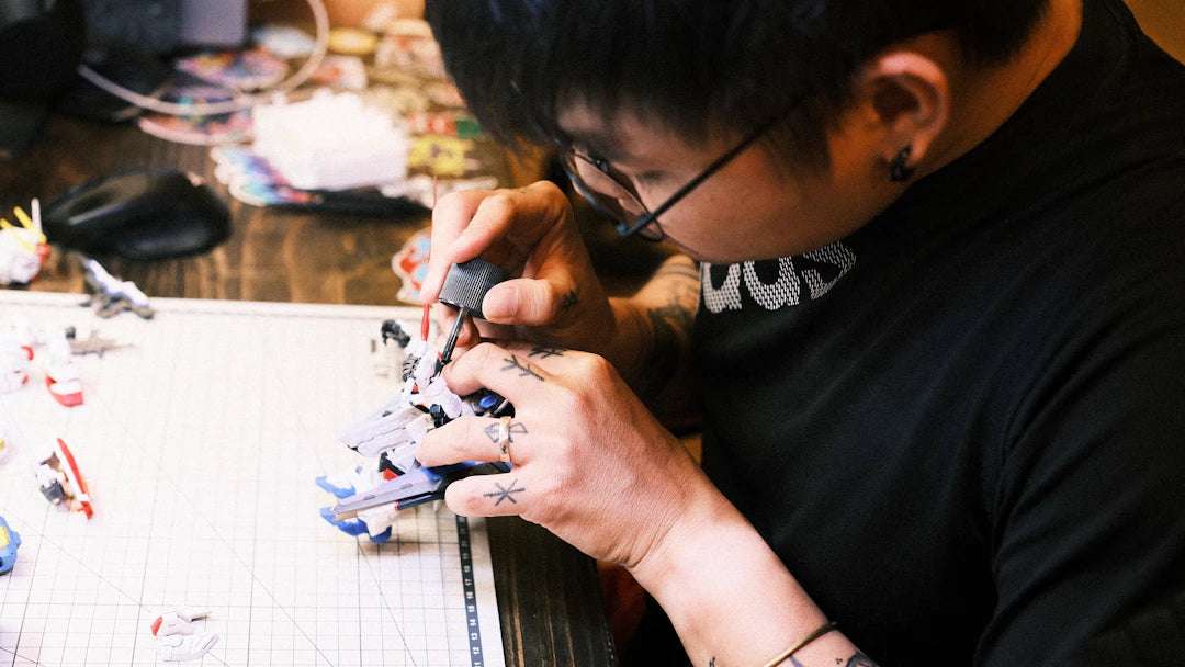 Skapa Din Egen Gundam-Historia Genom Crafting