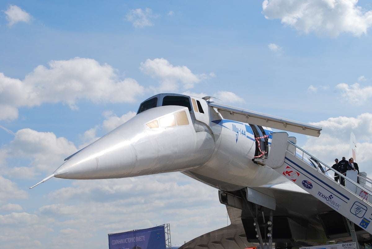 Bygg Din Egen Bit av Historia med den Ryska Flygplansmodellen Model Air 71338 - Fördelarna och Möjligheterna