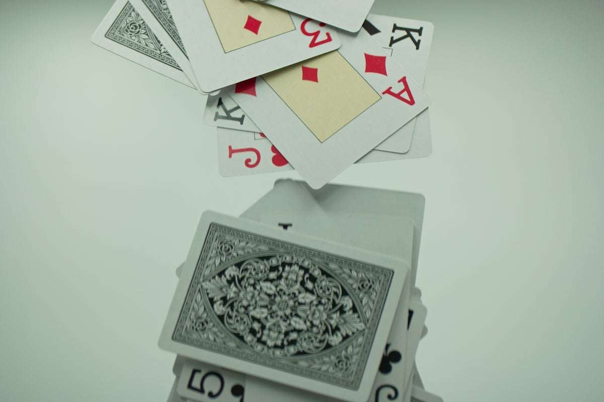 Hur du utformar din egna TCG-lek