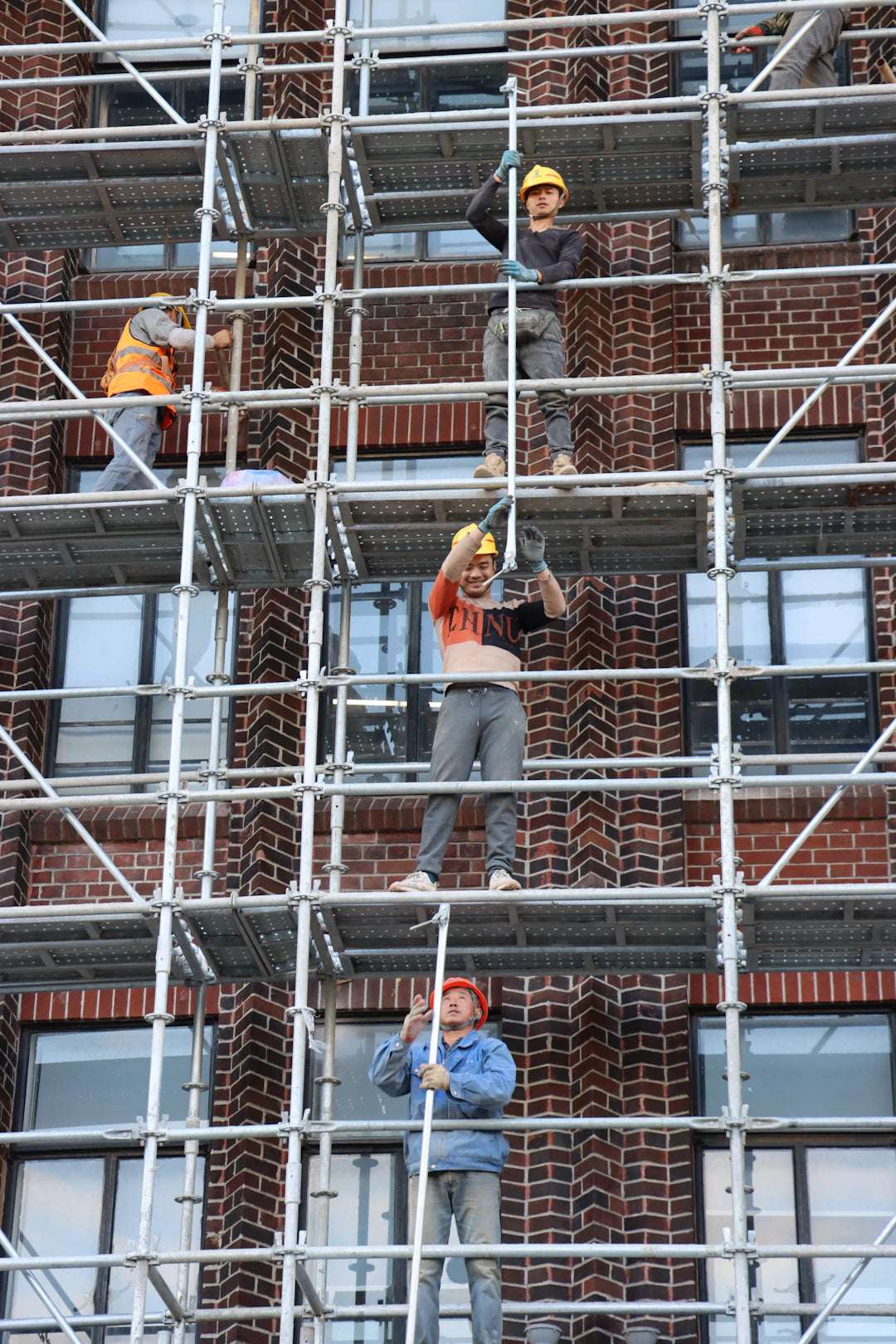 Samarbetande byggprojekt: Bygg med vänner