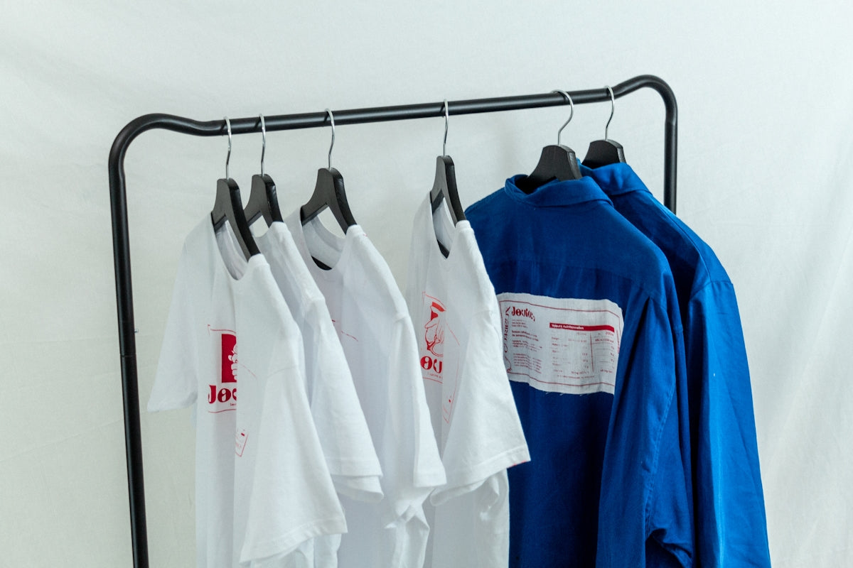 Kuriosa om klassiska t-shirts och deras bidrag till modevärlden - Robotto