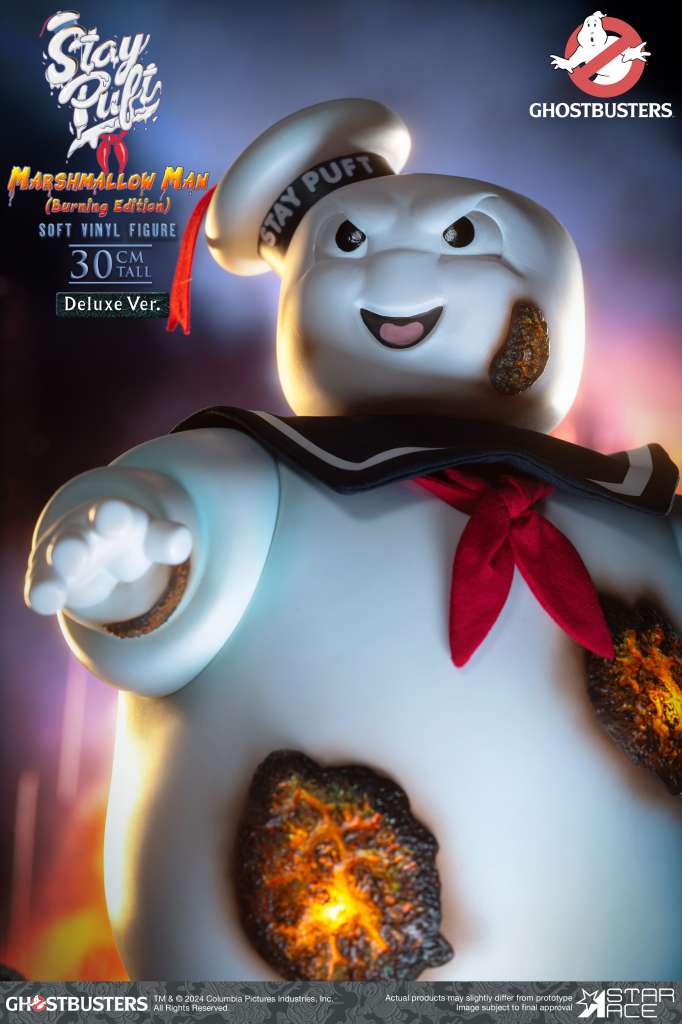 Ghostbusters Stay Puft Marshmallow Man Burning Deluxe Edition AF Robotto