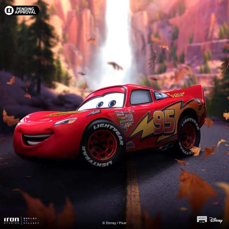 Cars Lightning McQueen 1/10 Staty iron studios