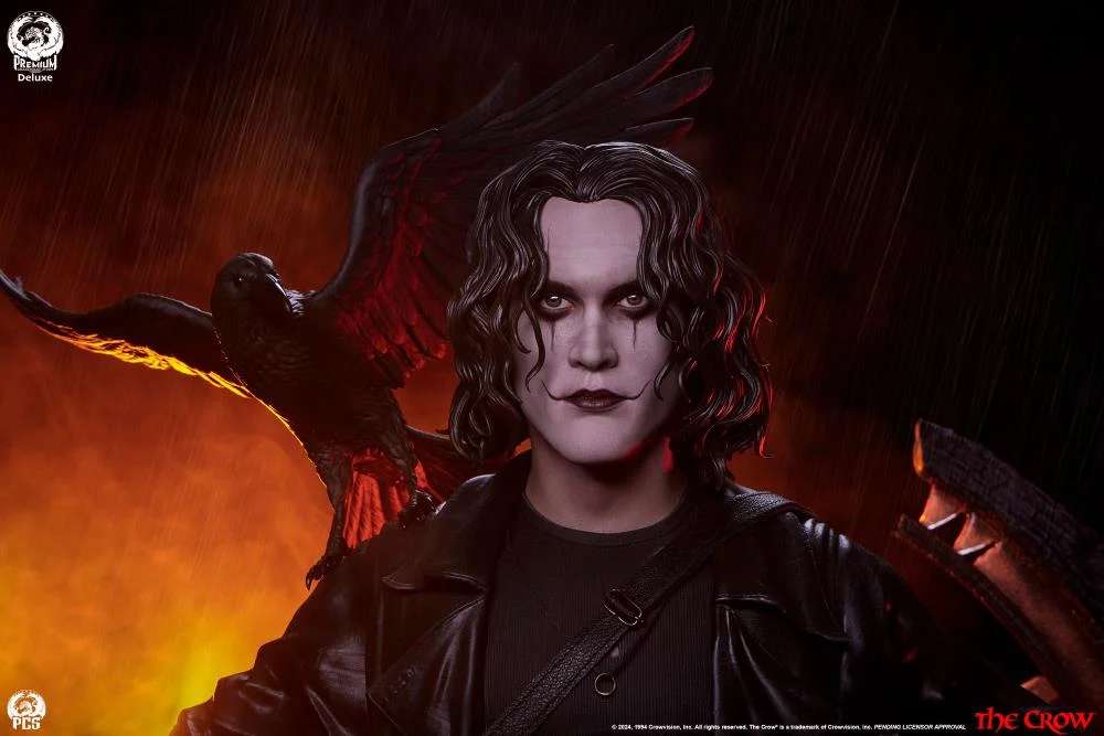The Crow 1:3 Scale Statue Deluxe Edition pcs