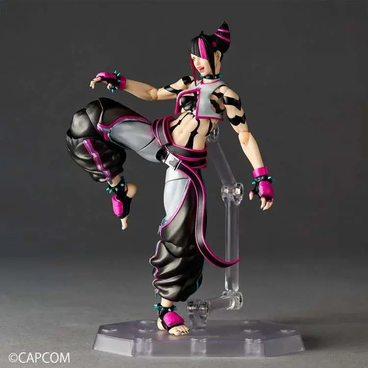 Revoltech A.y. Street Fighter 6 Juli Actionfigur