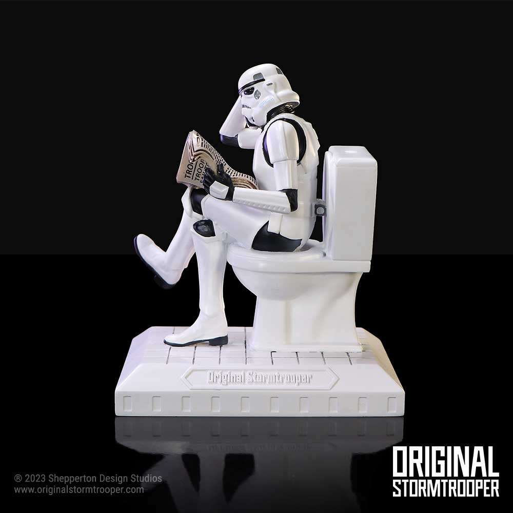 Stormtrooper Pooper Trooper Figurine på Toalett nemesis now