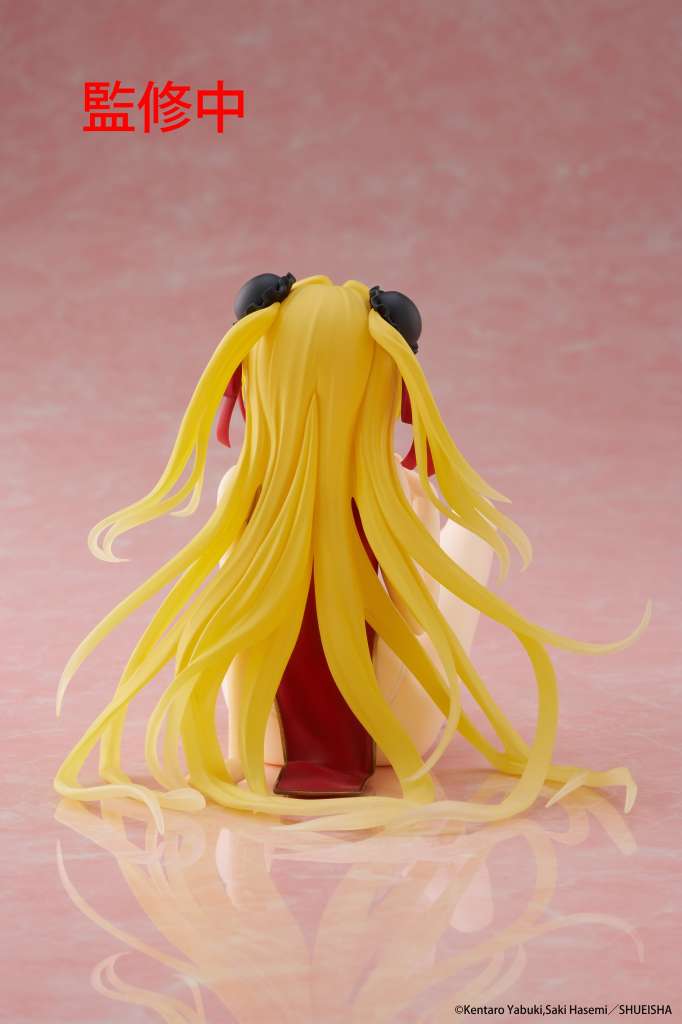 To Love-Ru Golden Darkness kinesisk klänning skrivbord söt figur