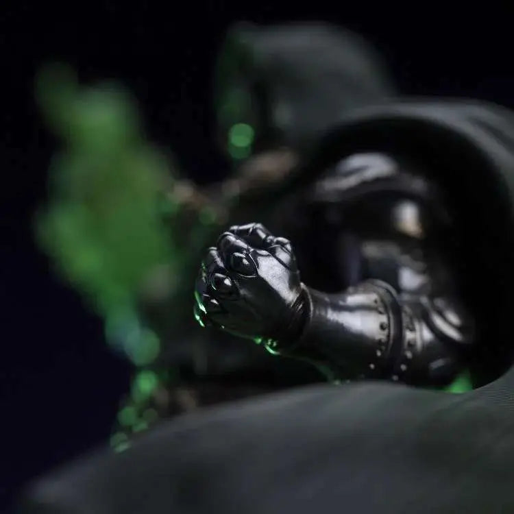 Infinity Handske Doctor Doom Deluxe 1/10 Figuren