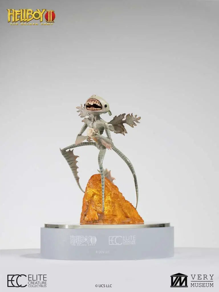 Hellboy II: Den gyllene arméns Tandfe i livsstor maquette