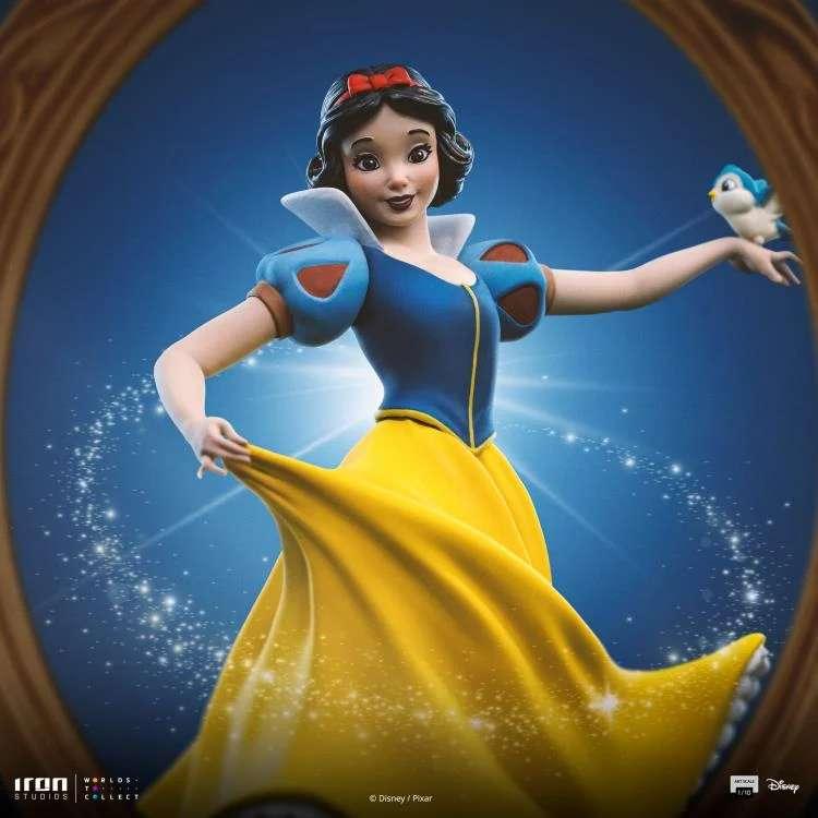 Disney Klassisk Snövit och de Sju Dvärgarna 1/10 Staty - Robotto