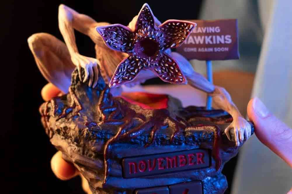 Stranger Things Demogorgon 3D Perpetual Calendar grupo erik