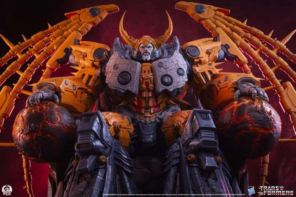 Transformers Unicron Museum Scale Statue - Robotto