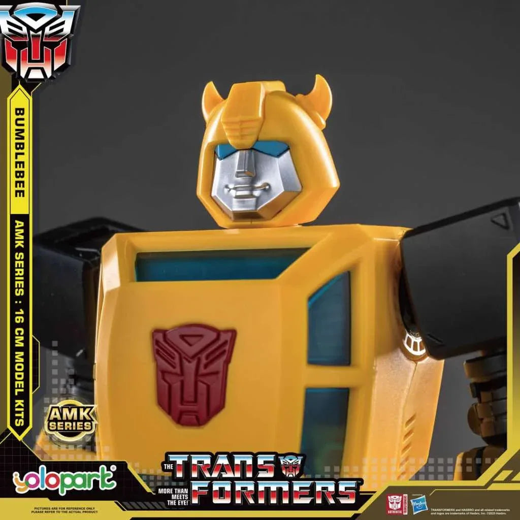 Transformers Generation One AMK Bumblebee Modellkit - Robotto