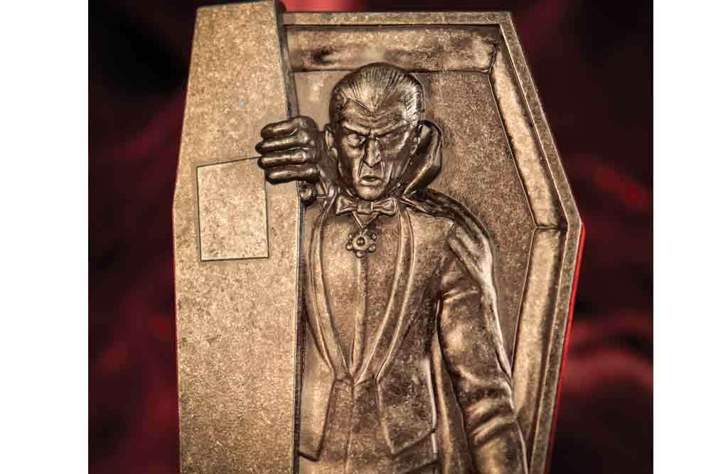 Universal Monsters Dracula Ingot - Begränsad upplaga - Robotto