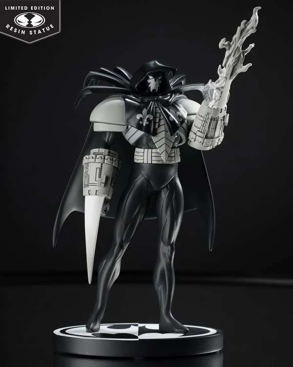 Batman Black & White Azrael av Joe Quesada - Resinstaty mcfarlane toys 2025