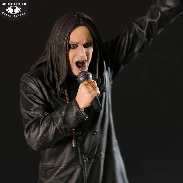 Music Maniacs Ozzy Osbourne Resin Statue - Samlarobjekt för Fans mcfarlane toys 2025