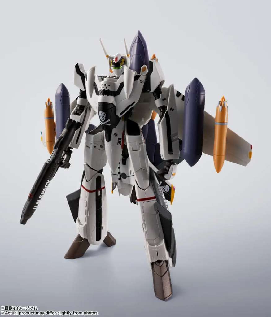 Macross VF-0S Phoenix Roy Focker - QF-2200D-B Ghost Hi-Metal R bandai
