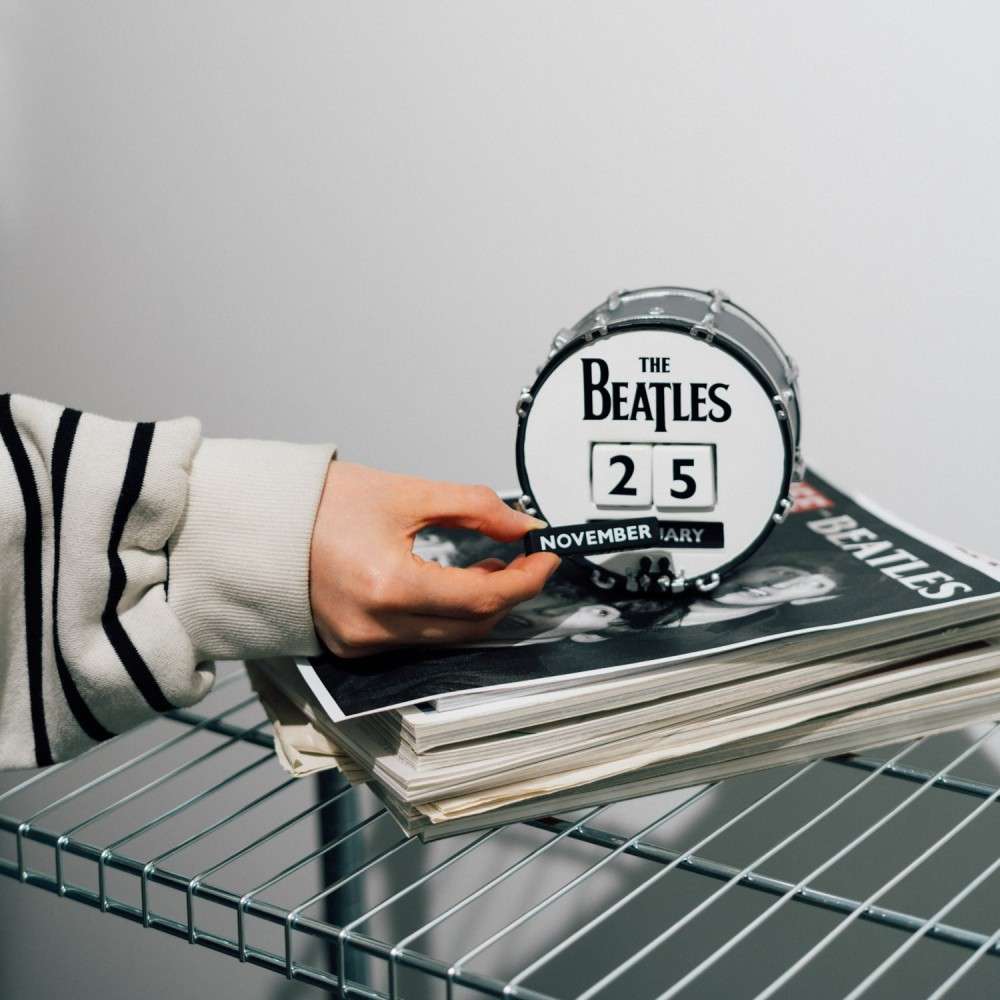 The Beatles 3D Perpetual Calendar grupo erik