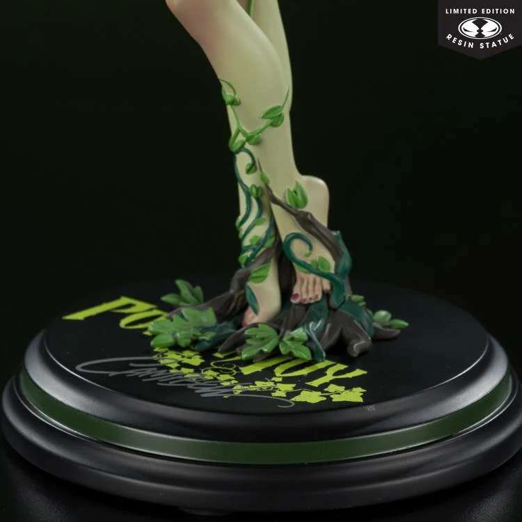 DC Direct DC Cover Girls Poison Ivy J. Scott Campbell Resin Statue mcfarlane toys 2025