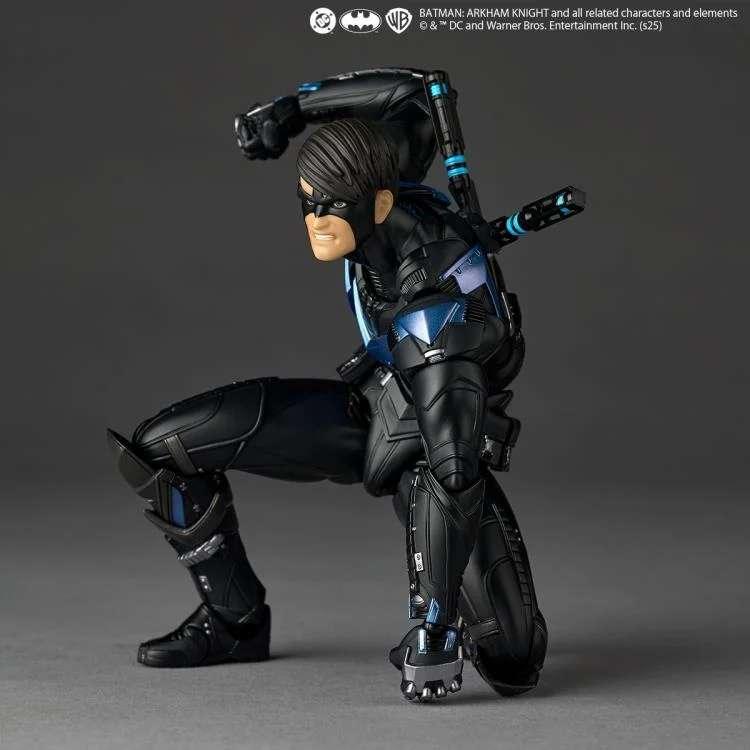Revoltech a.y. DC Nightwing Action Figur - Robotto