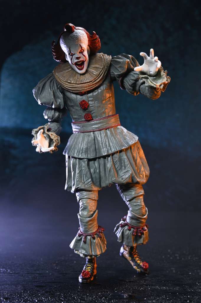 Ultimate Pennywise Figur från Derry - NECA neca