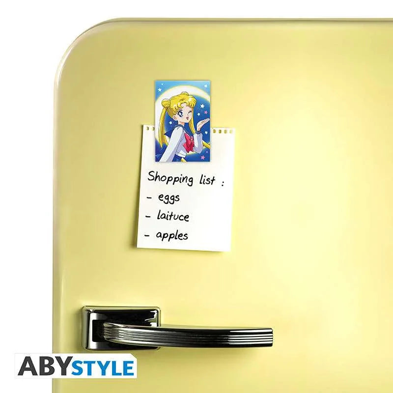 Sailor Moon Usagi Tsukino Magnet - Robotto