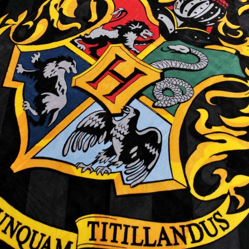 Harry Potter Hogwarts Crest Cozy Blanket - Robotto