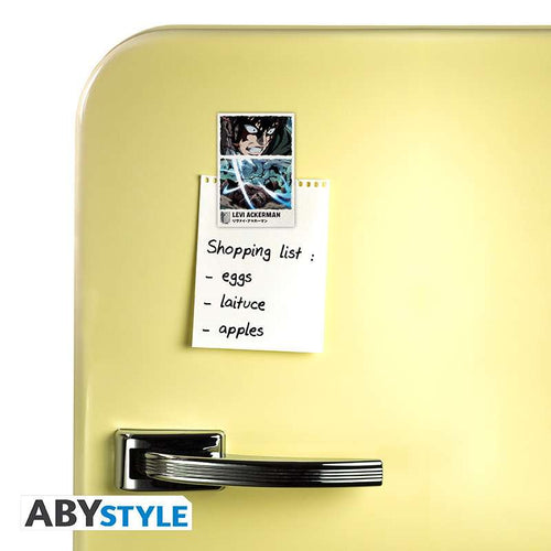 Attack on Titan Levi Ackerman Magnet Robotto