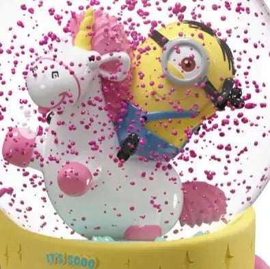 Minions snow globe