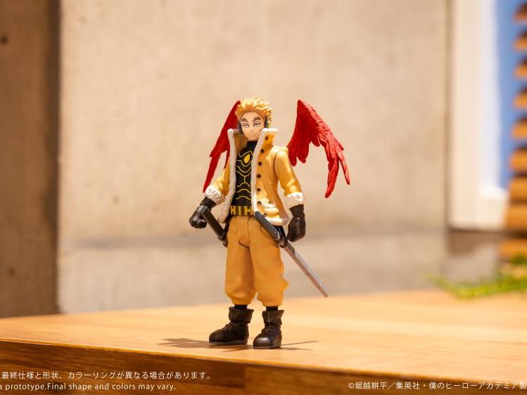 My Hero Academia Hawks Collekazaro Figure