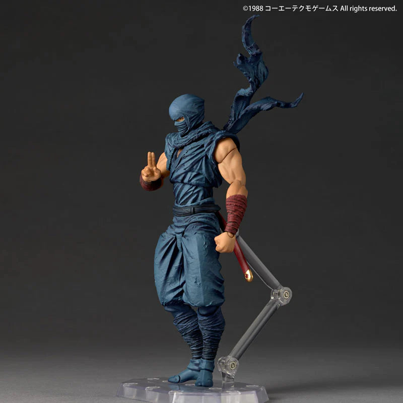 Revoltech A.y. Ninja Gaiden Ryu Hayabusa Ninja Ver. Actionfigur