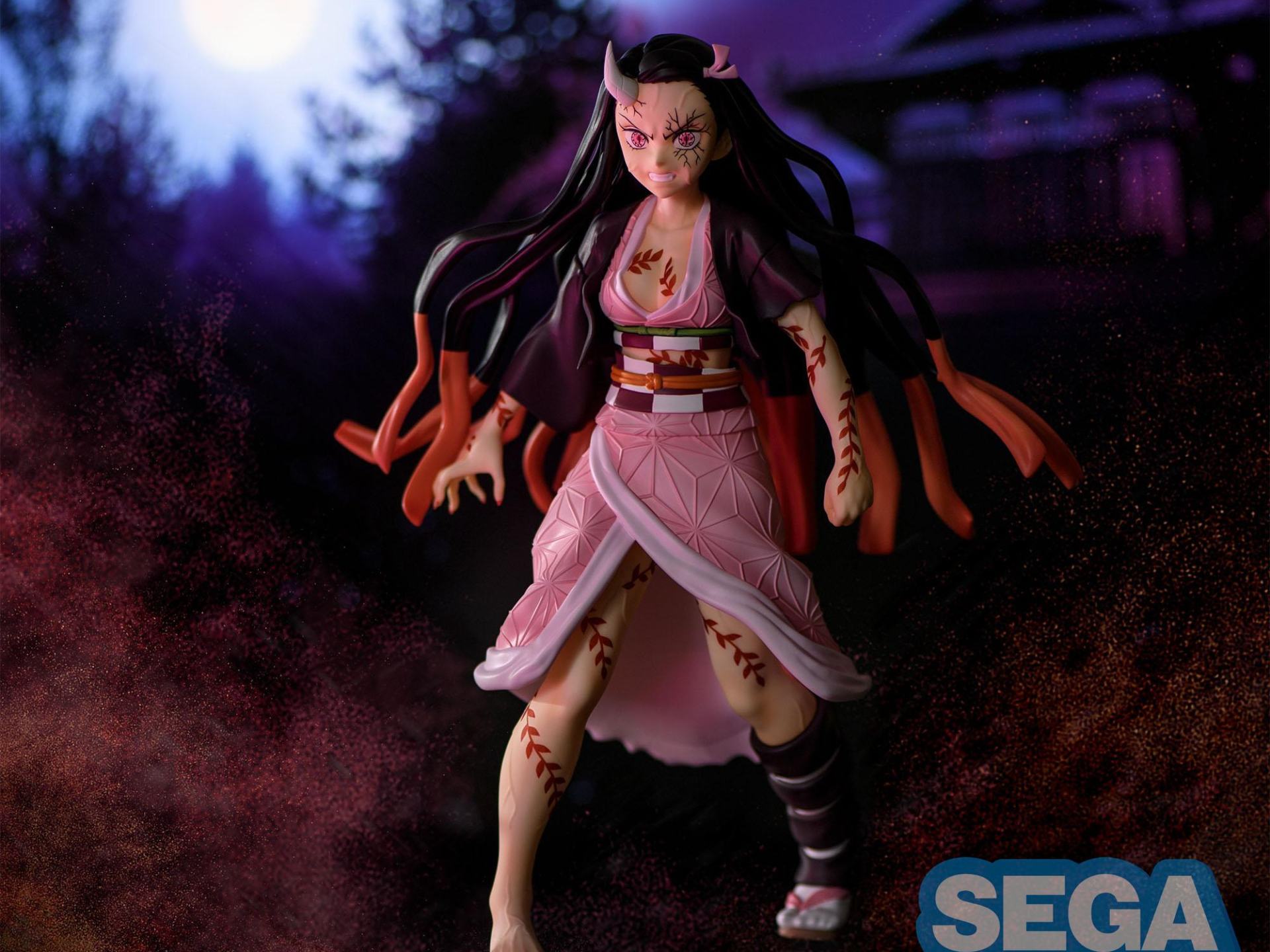 Demon Slayer Nezuko Demon Form Advancing Figurizma Ombeställning