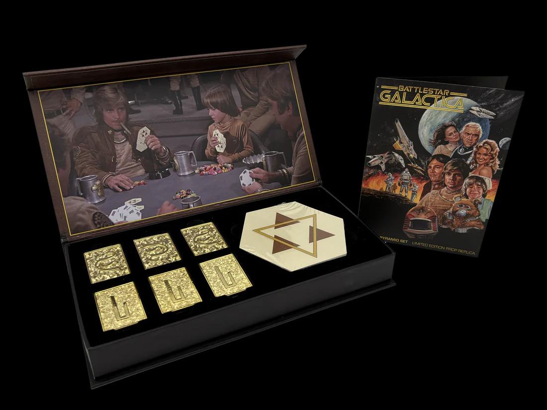 Battlestar Galactica Kubits- och Pyramidset Begränsad Upplaga Rekvisitareplika