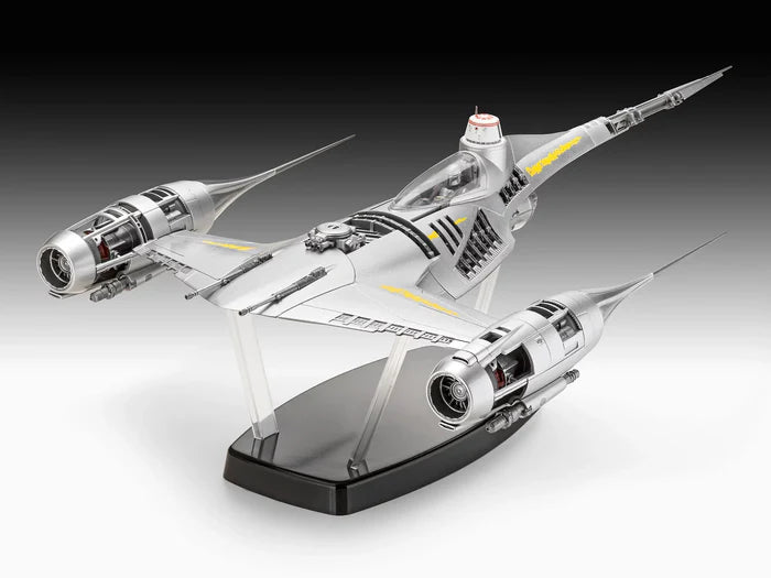 The Mandalorian N1 Starfighter Mk 1:24 Scale Model Kit with 77 Parts, Includes Grogu Seat and Pilot Figure