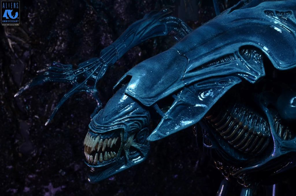 Aliens 40th Anniversary Alien Queen Ultra Deluxe Action Figure