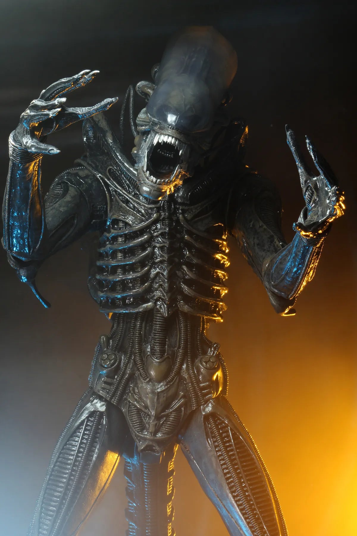 Alien Big Chap 1/4 from Rerun – Detailed Quarter-Scale Model of the Iconic Xenomorph from the 1979 Classic Film