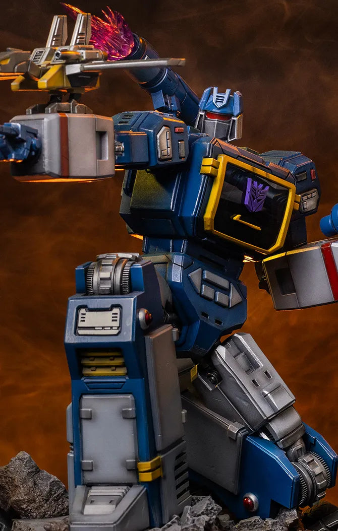 Transformers Soundwave Demi Skala 1/20 Figur