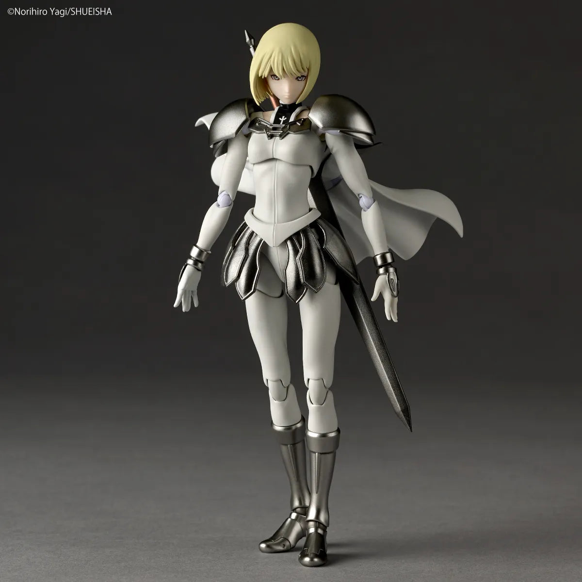Revoltech Claymore Clare Actionfigur