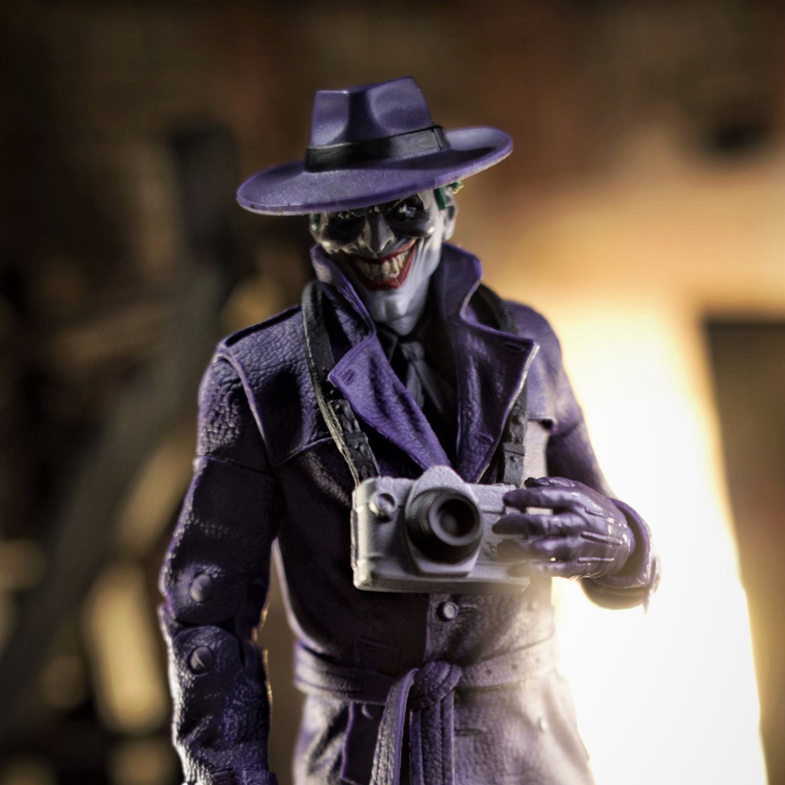 McFarlane Vault DC Multiverse 7-tums Actionfigur The Joker (The Comedian)