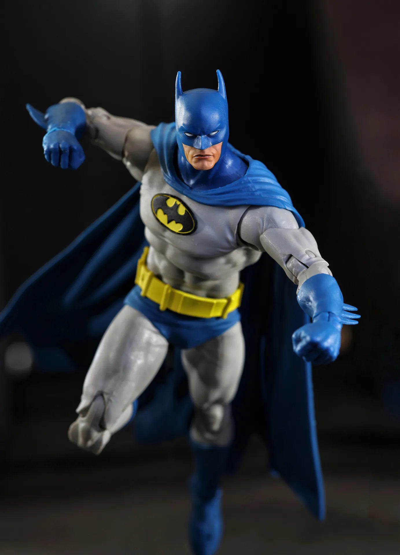 McFarlane Vault DC Multiverse 18 cm Batman (Knightfall) Actionfigur