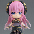 Megurine Luka V4x Nendoroid samlarfigur