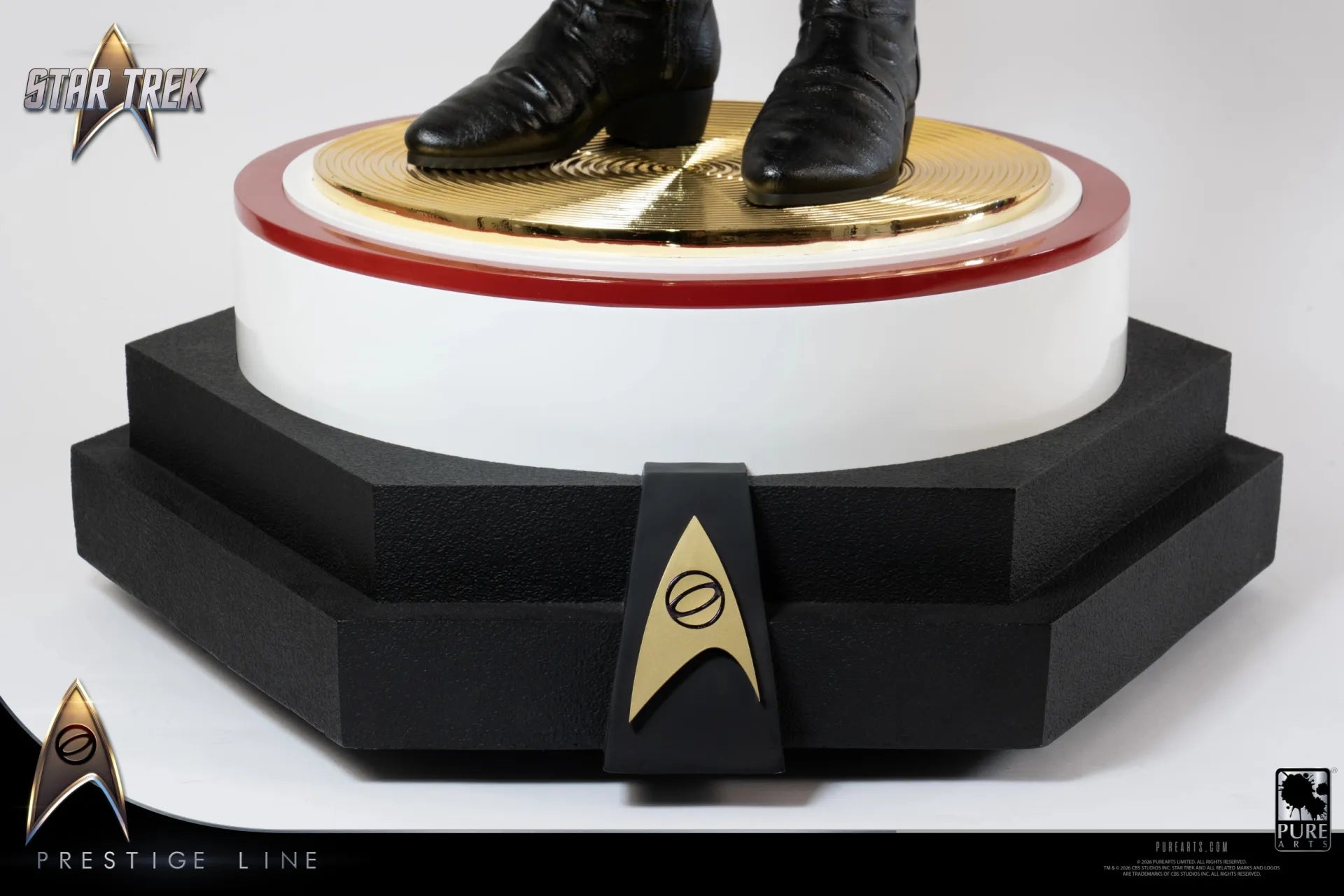 Star Trek Spock 1/2 Scale Prestige Line figur