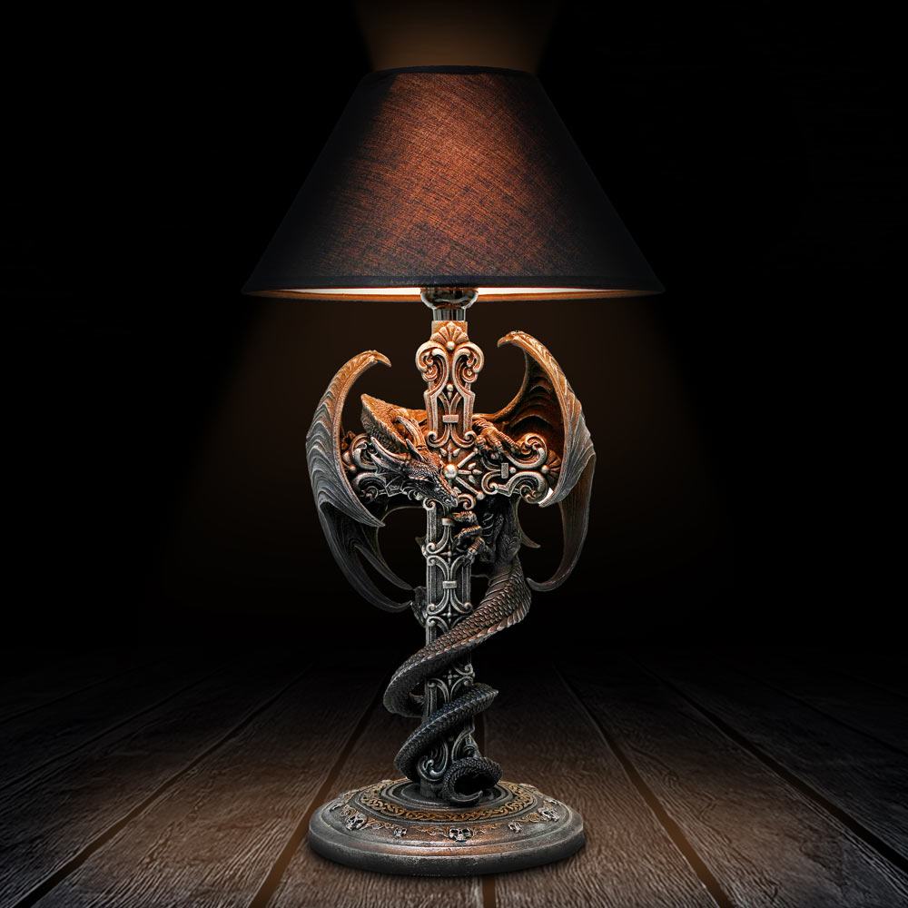 Draconis Crucis gotisk bordslampa