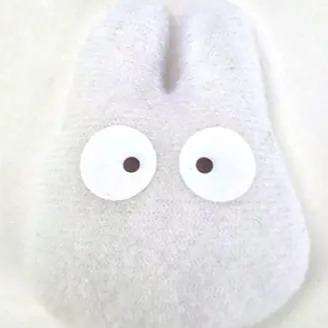 MY NEIGHBOR TOTORO SMALL WHITE TOTORO MINI PLUSH MAGNET