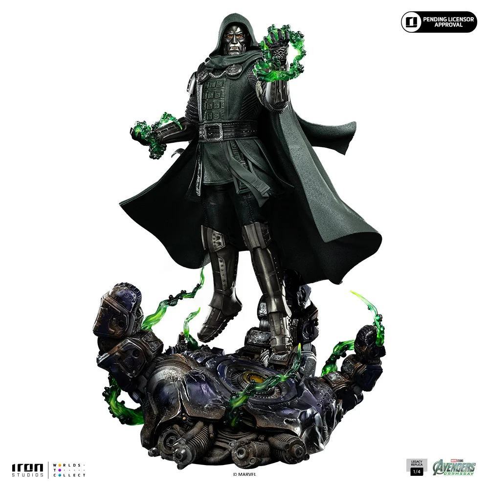AVENGERS:DOOMSDAY DOCTOR DOOM 1/4 LEGACY REPLICA
