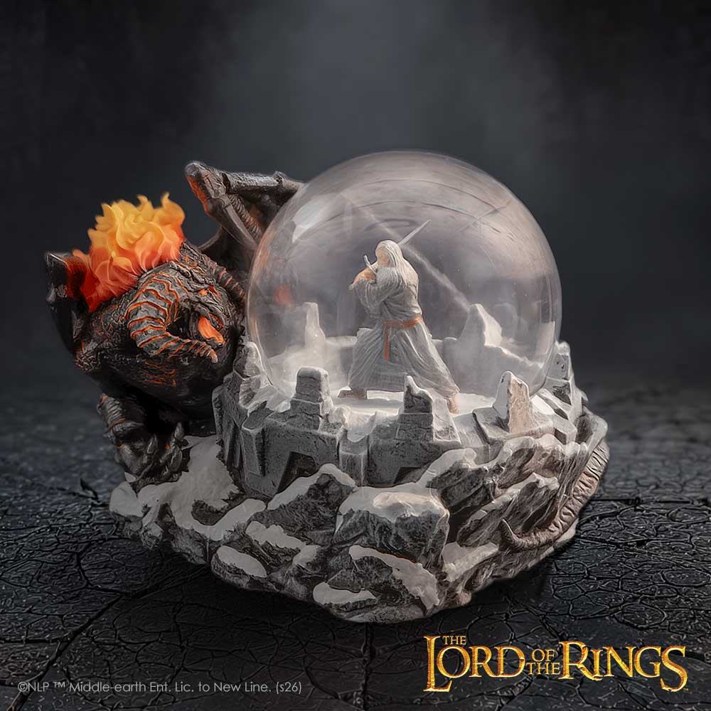 THE LORD OF THE RINGS BATTLE OF THE PEACK SNOW GLOBE