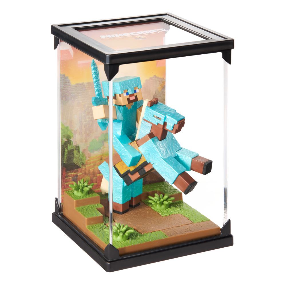 MINECRAFT DIAMOND ARMOR STEVE AND HORSE DIORAMA