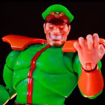STREET FIGHTER 2 MR. BISON 1/12 VARIANT DELUXE ACTION FIGURE